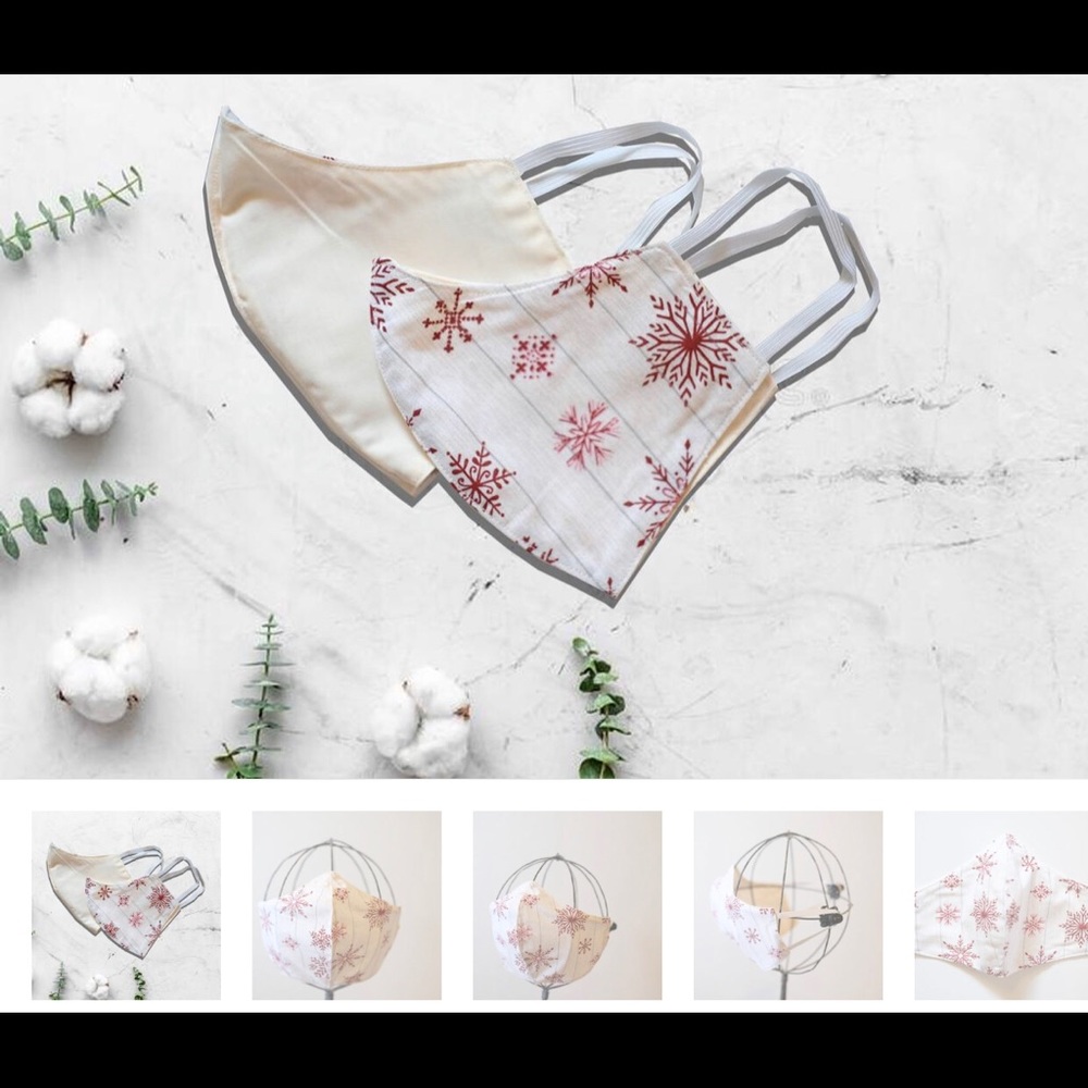 Red Snowflake Face Mask